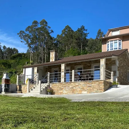 A Casa D'abaixo Cee