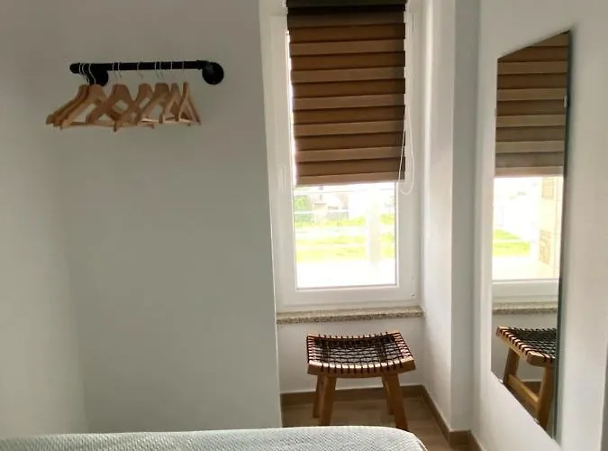 A Casa D'abaixo Hébergement de vacances Cee